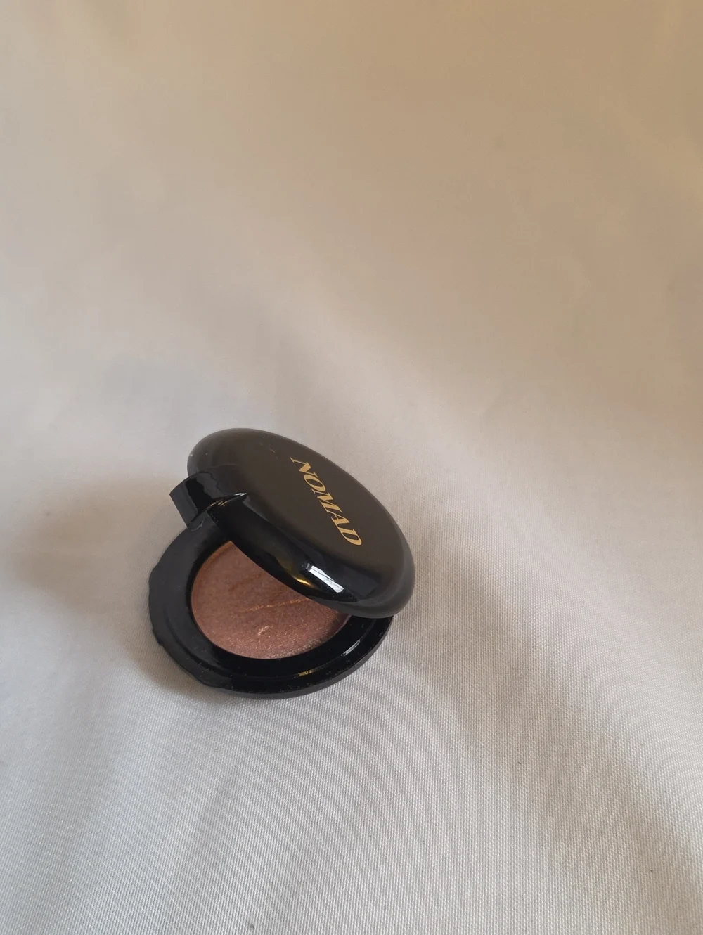 Nomad Single Eyeshadow - Champagne Rose Shimmer